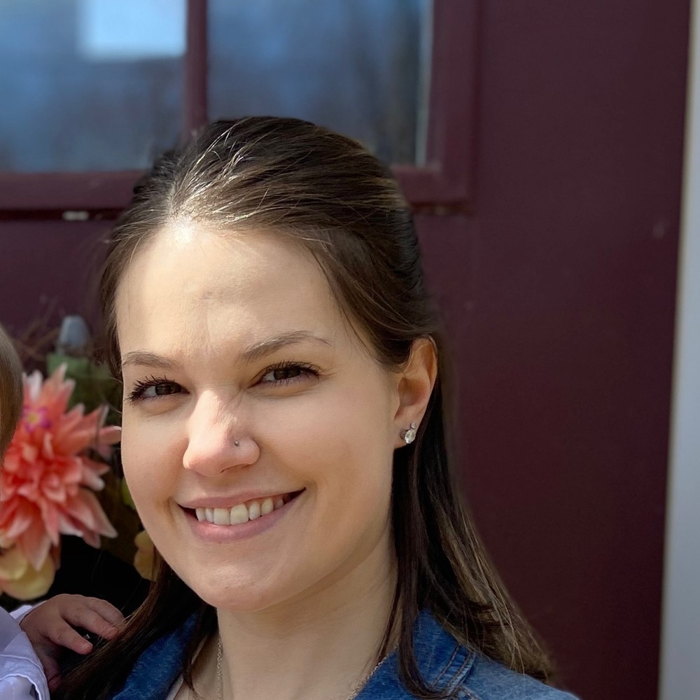 Meet your Posher, Amanda